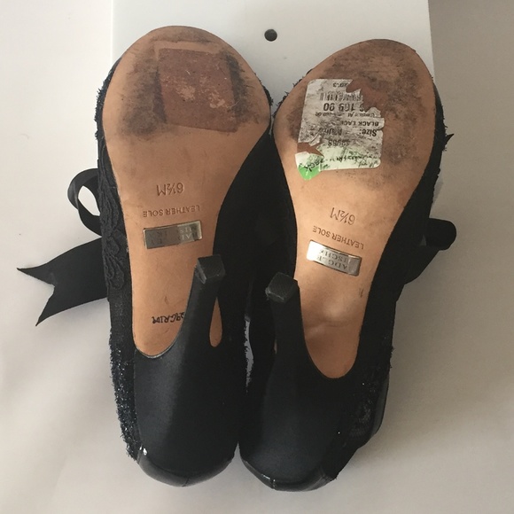 Badgley Mischka Black Satin & Lace Heels - Picture 6 of 7